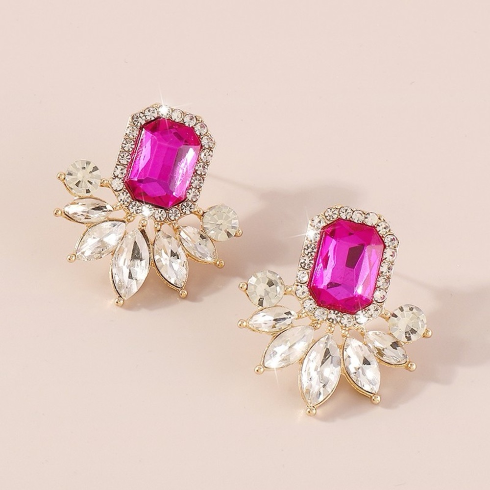 Pink Rose Crystal Studded Earrings. NWT